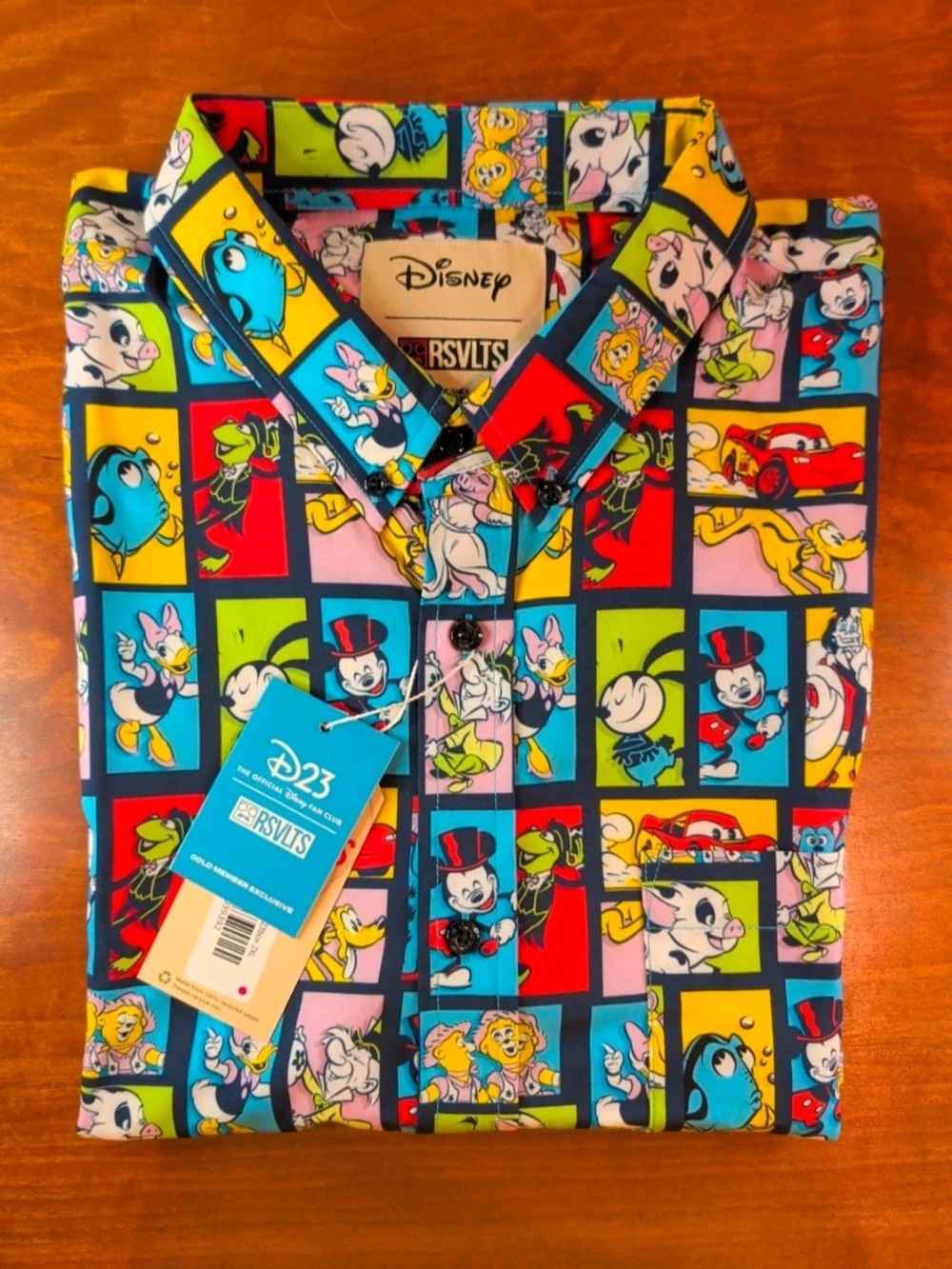 RSVLTS Disney Men D23 Gold Member Exclusive Shirt 2XL Oswald Kermit Pluto